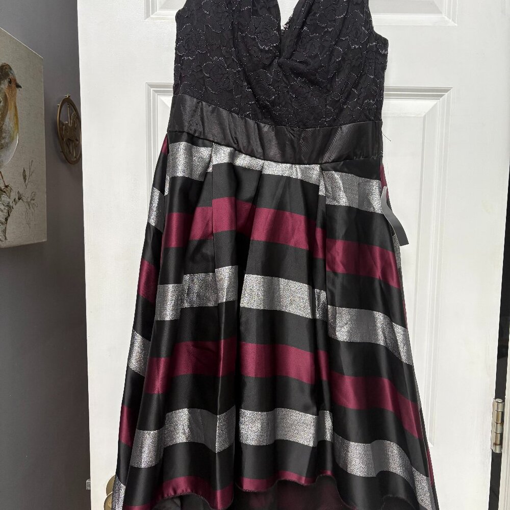 Ladies party/cocktail dress